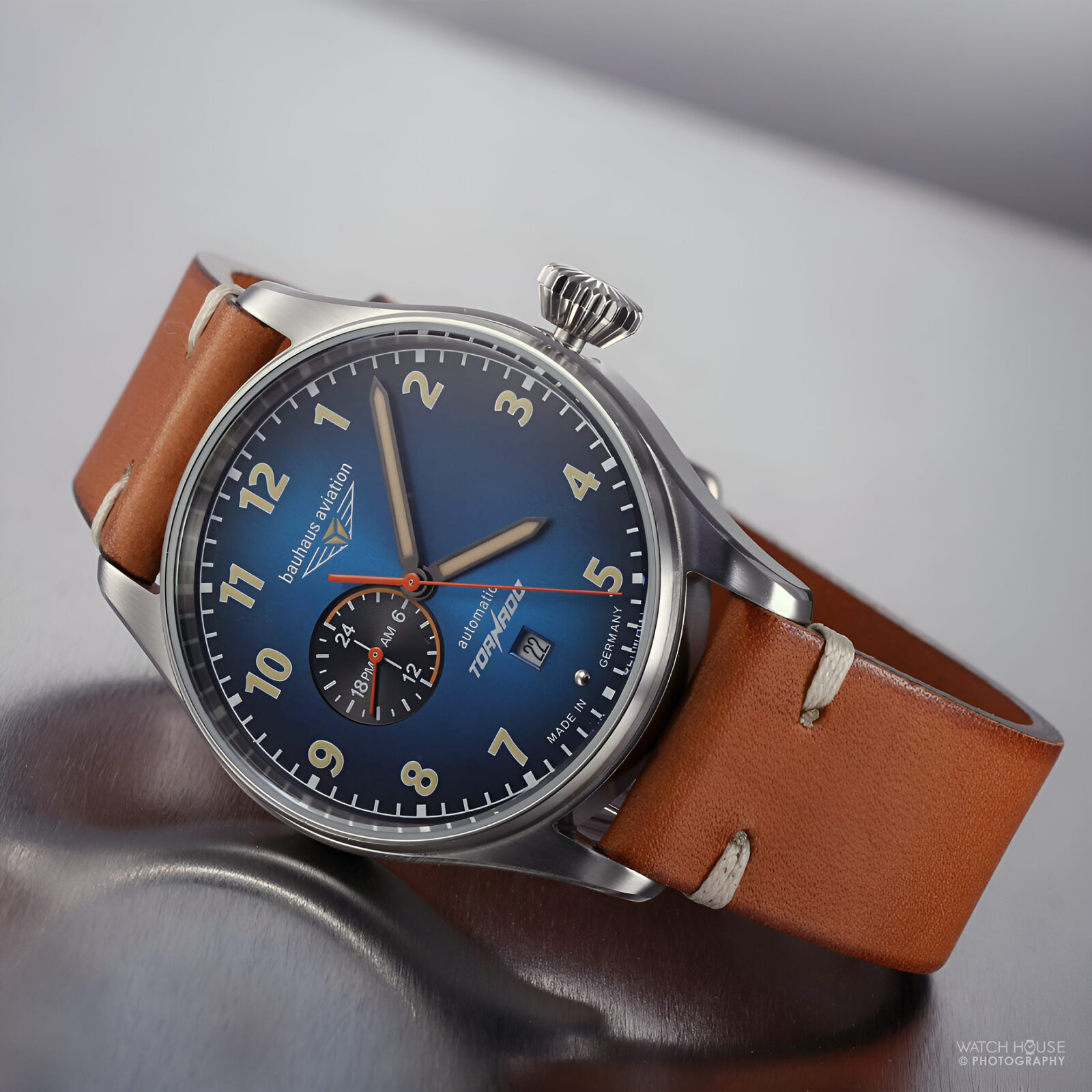 Bauhaus Aviation Tornado 27643 Watch, Silver-coloured/Blue