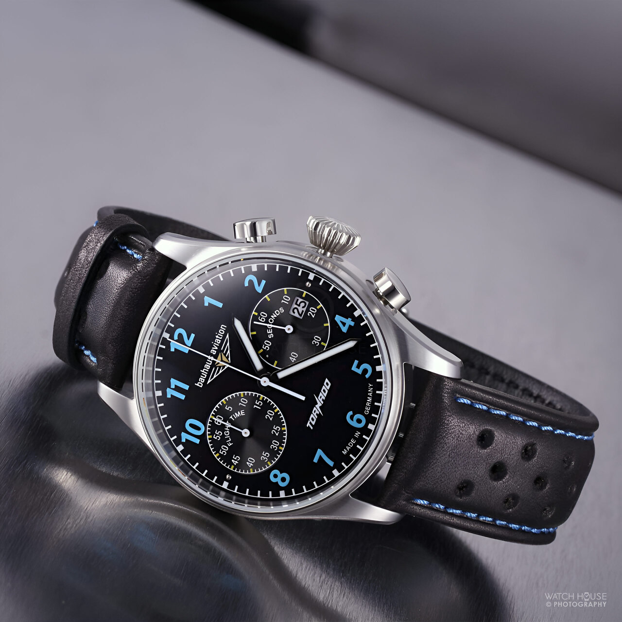 Bauhaus Aviation 2770-3 / Tornado Chronograph 6S21 Blau
