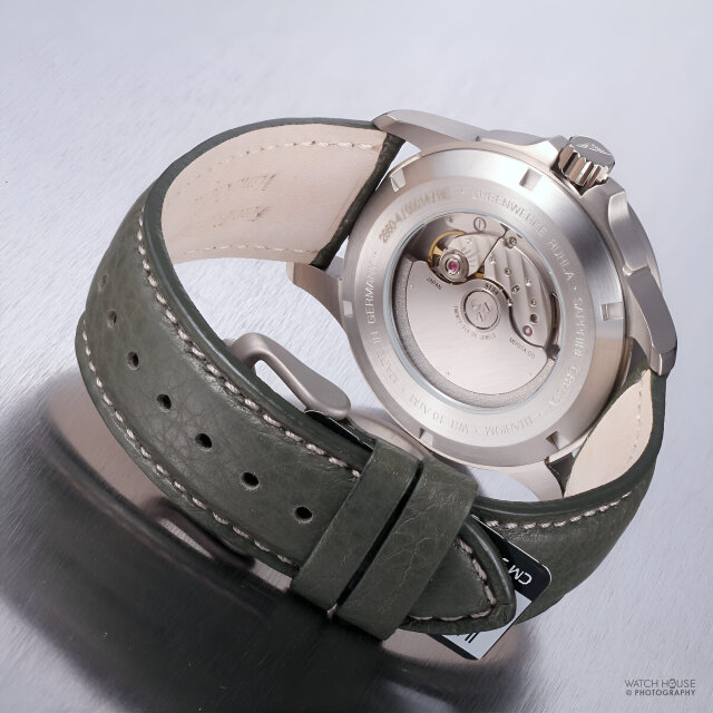 Bauhaus Aviation 2860-4 Titanium Automatc