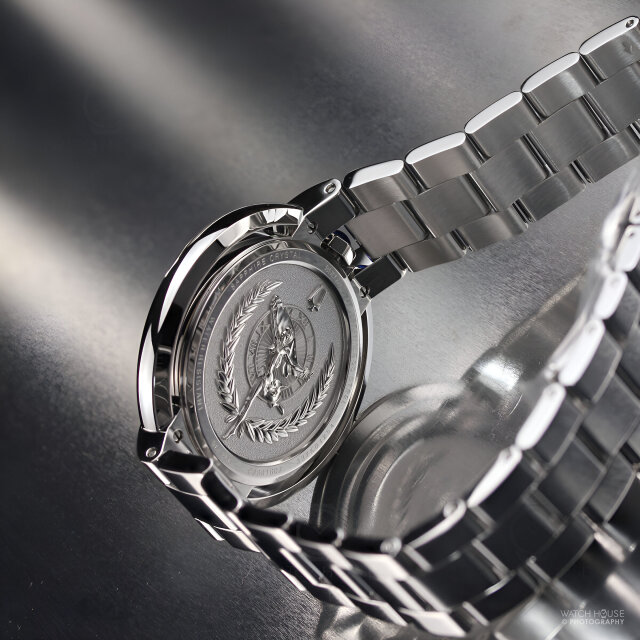 Bulova Rubaiyat 96L306 Ladies XL watch with cabochon