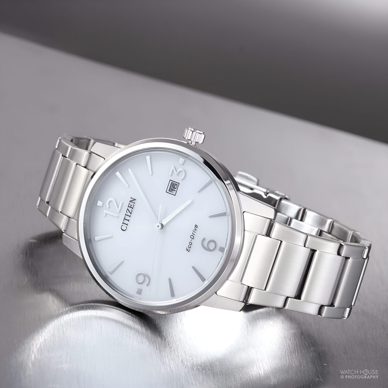 CITIZEN Herrenuhr BM6756-01A Eco-Drive | Vergoldetes Gehäuse, Schwarzes Lederband, 40 Mm, Wasserdicht 3 ATM