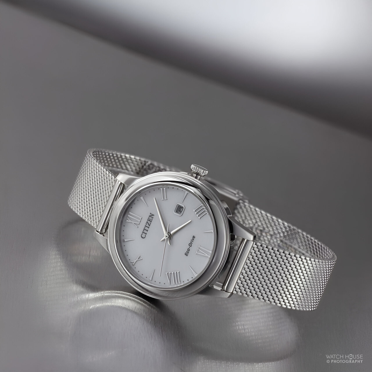 Citizen Elegance ladies watch EW2621-75A Eco-Drive - Milanaise white