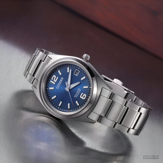Citizen FE6151-82L Eco Drive blaue Super Titan Damenuhr