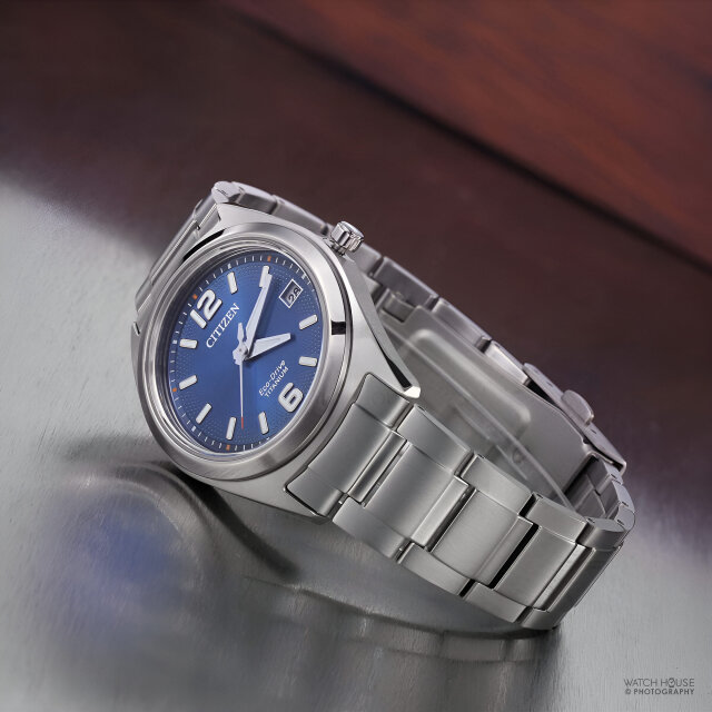 Citizen FE6151-82L Eco Drive blaue Super Titan Damenuhr