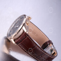 Citizen Funkuhr mit Weltzeit CB0273-11H Roségold-Grau