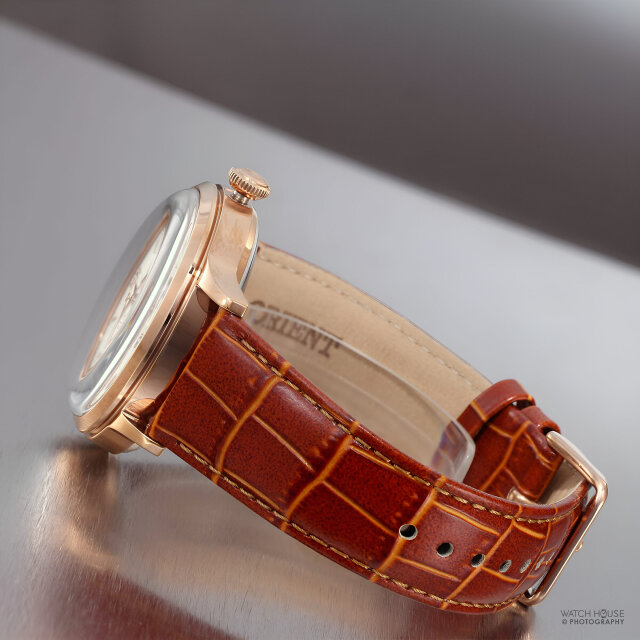Orient Contemporary Automatik mit Tag-Nacht RA-AK0801S Rosé-Silber