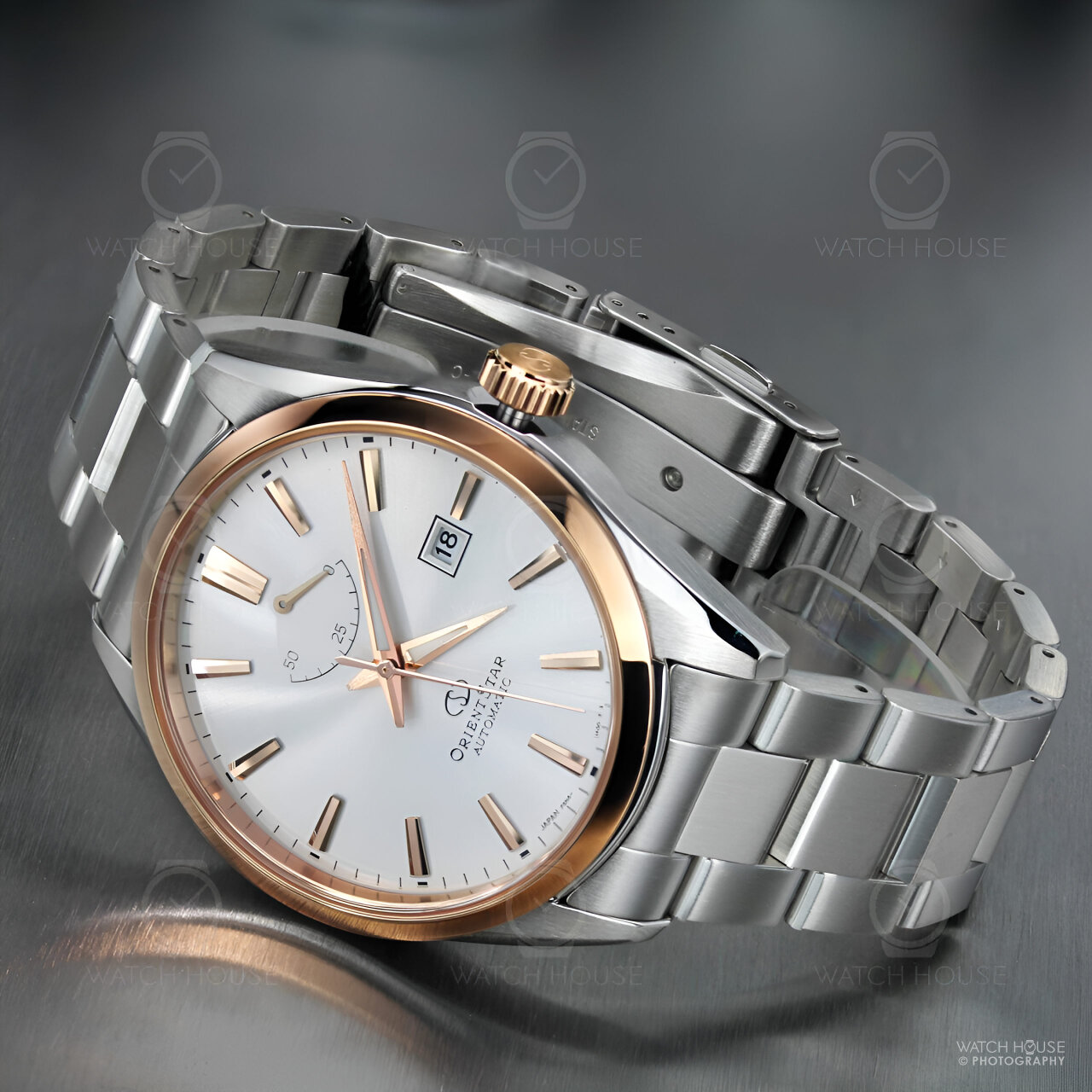 Orient Star Contemporary Basic Automatik Herrenuhr RE-AU0401S00B Bicolor/Silber