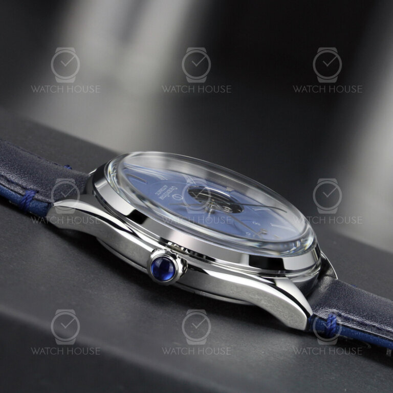 Orient Star klassische Automatikuhr RE-AT0203L00B in Pastelblau