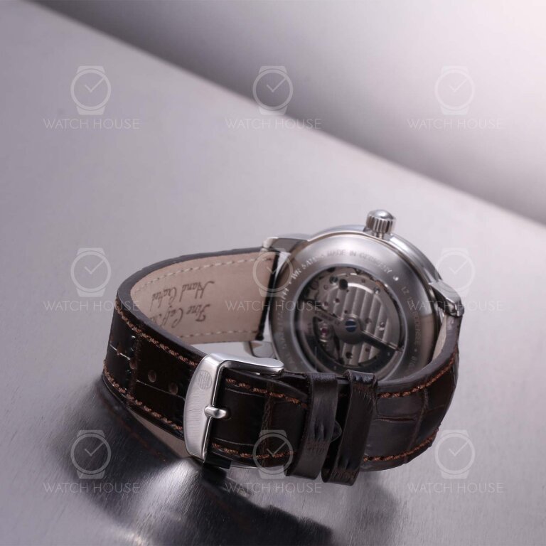 Zeppelin LZ127 Bodensee 8160-5 with 60 hours power reserve in beige