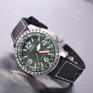 Citizen mens automatic watch in green military style NJ2198-16x