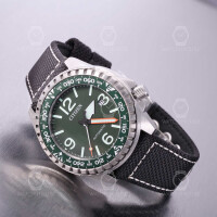 Citizen mens automatic watch in green military style NJ2198-16x