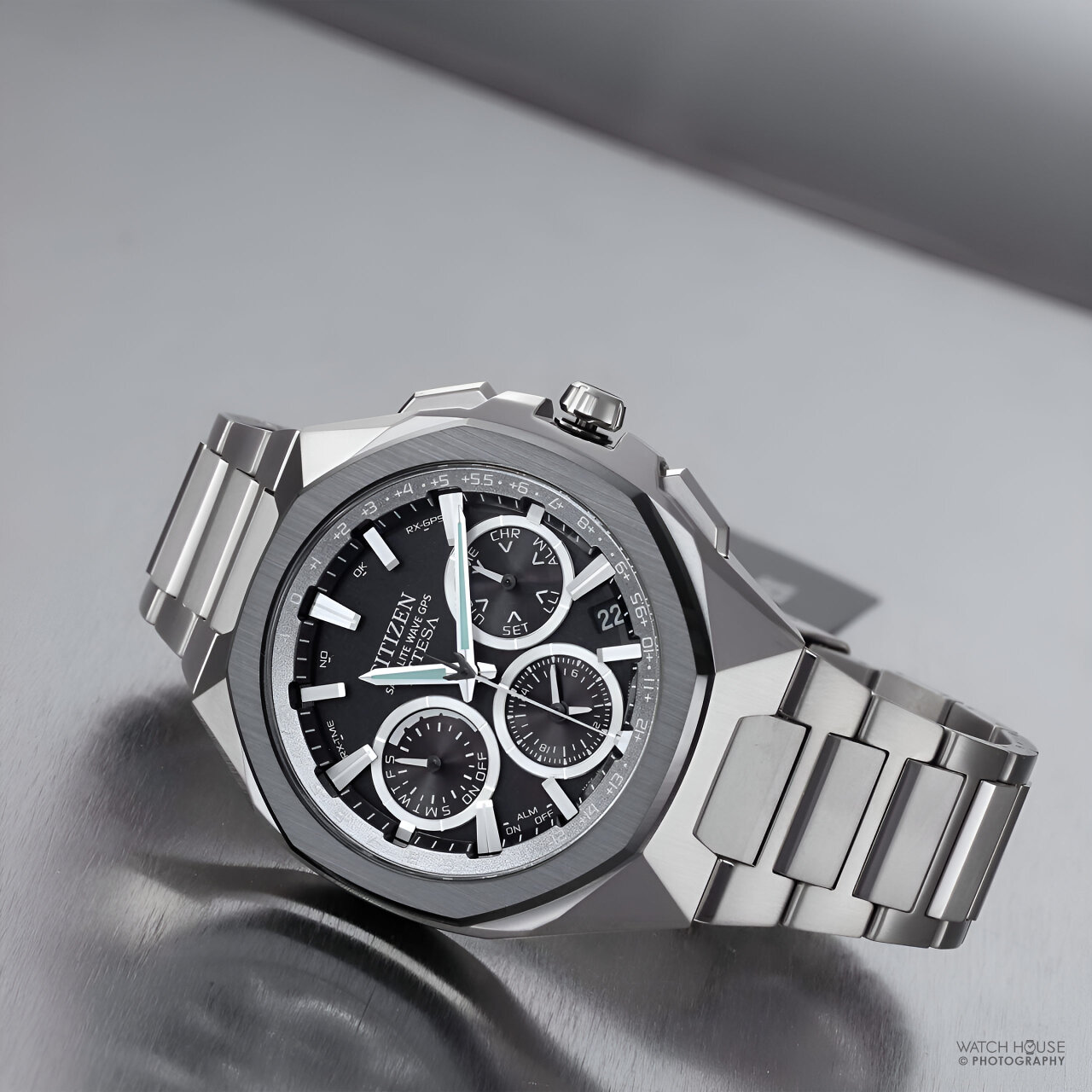 Citizen Satellite Wave CC4104-53E Super Titanium Ceramic Bezel