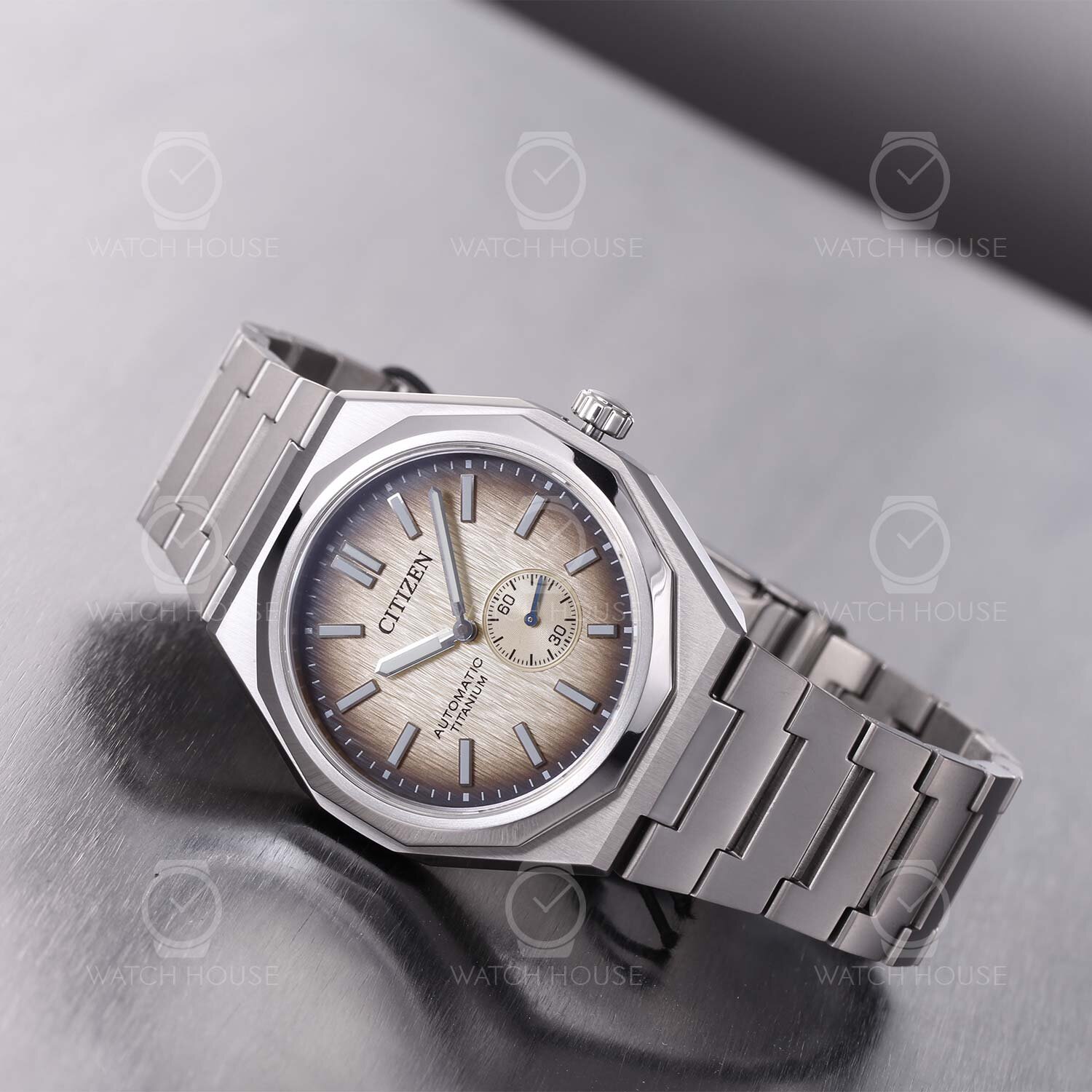 Citizen Super Titanium Zenshin 60 NK5020-58P Champagner