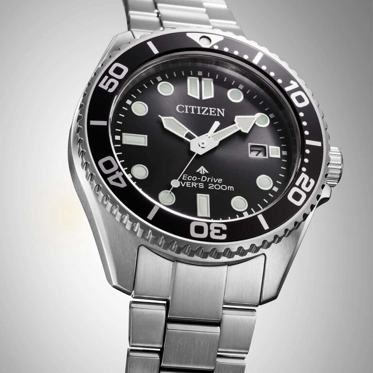 Citizen Promaster Eco-Drive Diver ISO 200M BN0261-51E Schwarz