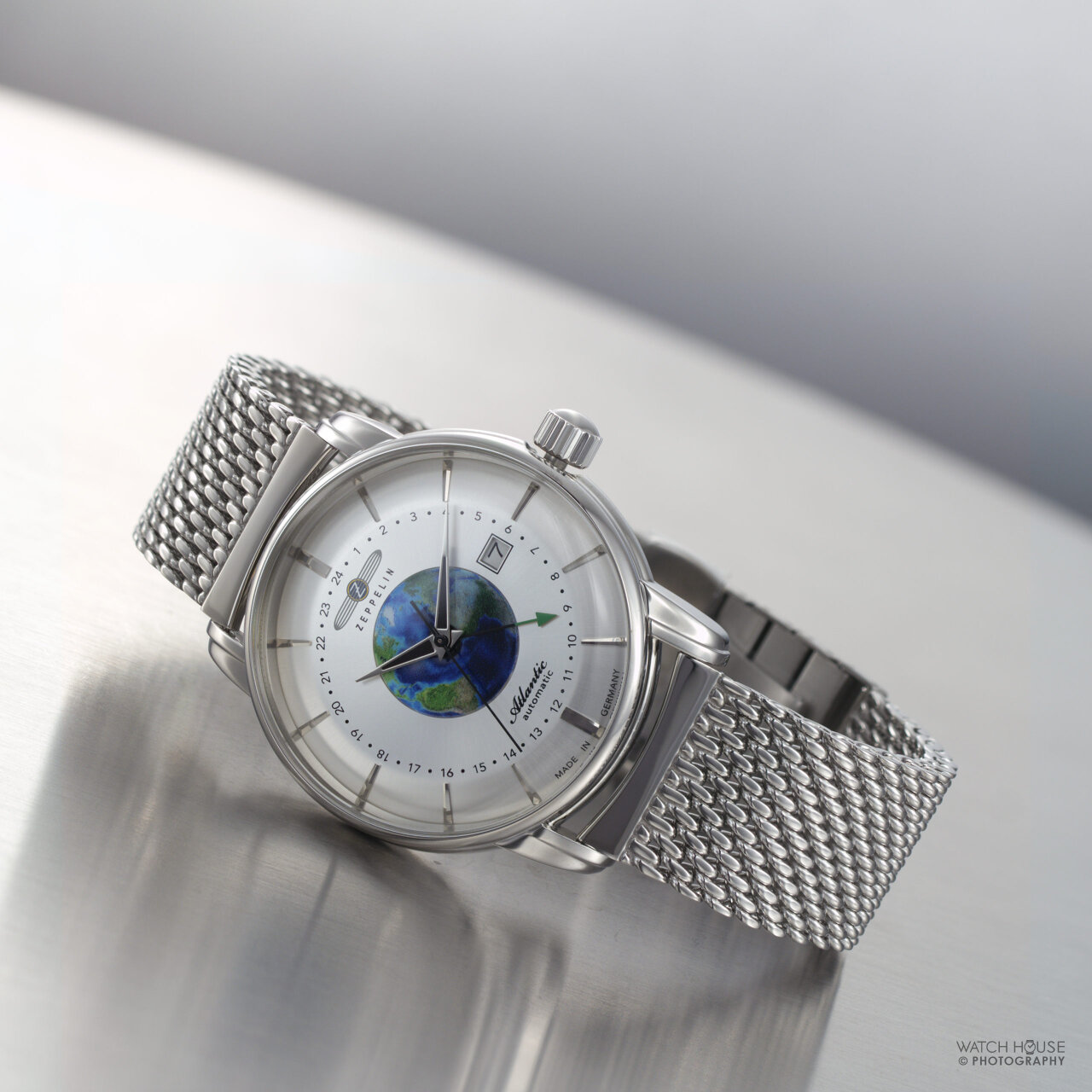 Zeppelin LZ 14 Marine Chronograph 8886m-3 ice blue