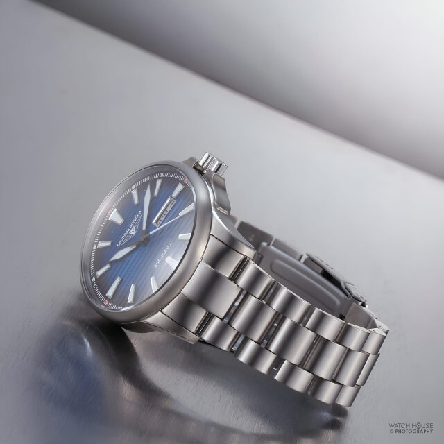 Bauhaus Aviation Iron Annie automatic watch 2862m-3 blue