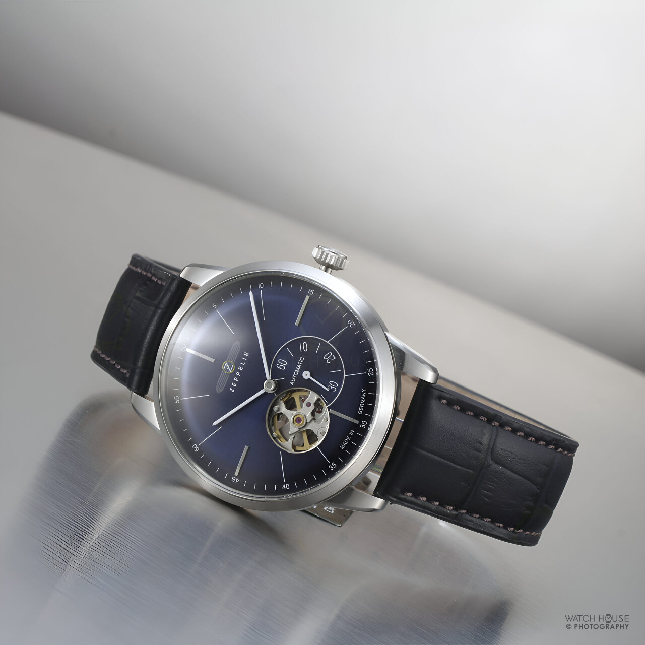 Zeppelin Flatline automatic watch 7364-3 Dark blue