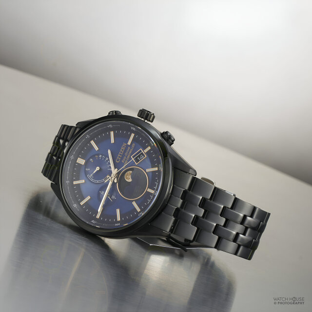 Citizen Attesa Funk-Mondphase BY1035-56L Schwarz-Blau