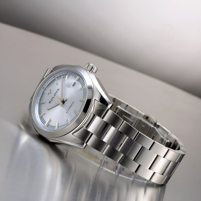 Bulova Automatik Surveyor 96B469 Eisblau
