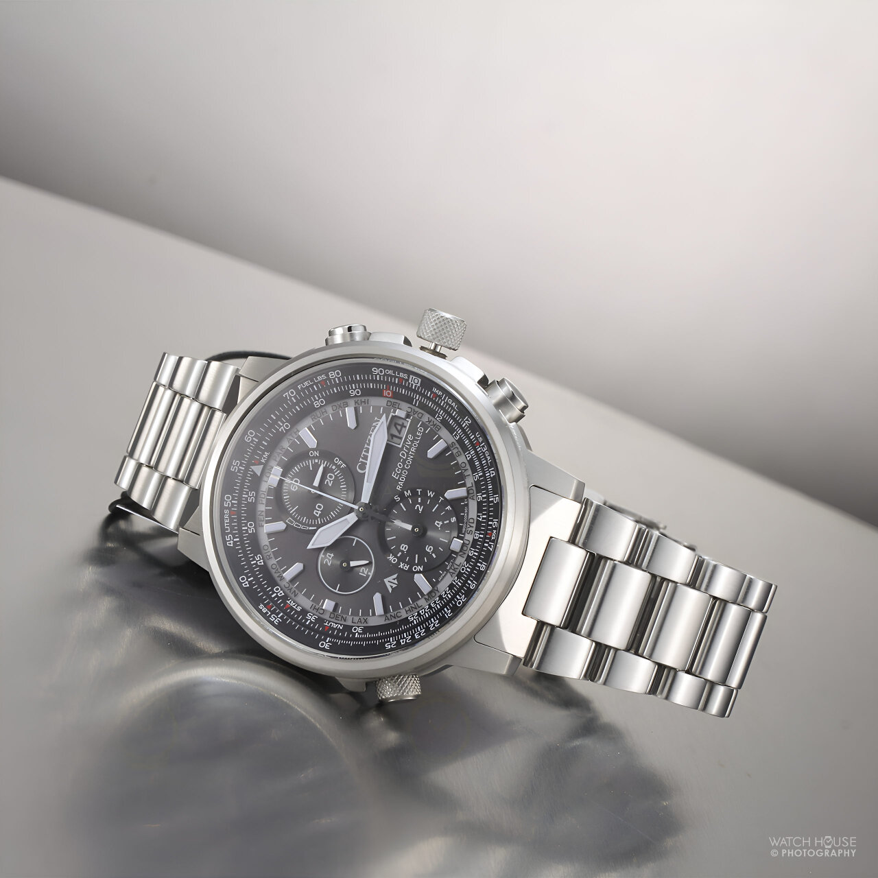 Citizen Promaster Sky Funk Chronograph AT8300-58E Schwarz