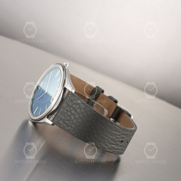 Citizen Surrato 4,7mm Eco-Drive AR3120-24L Blau