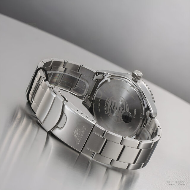 Orient Sports Quartz Mako 40 Diver Design Solar Powered RA-WJ0001E