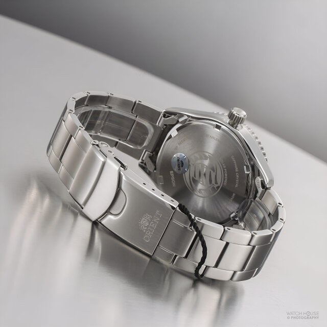 Orient Sports Quartz Mako 40 Diver Design Solar Powered RA-WJ0003S