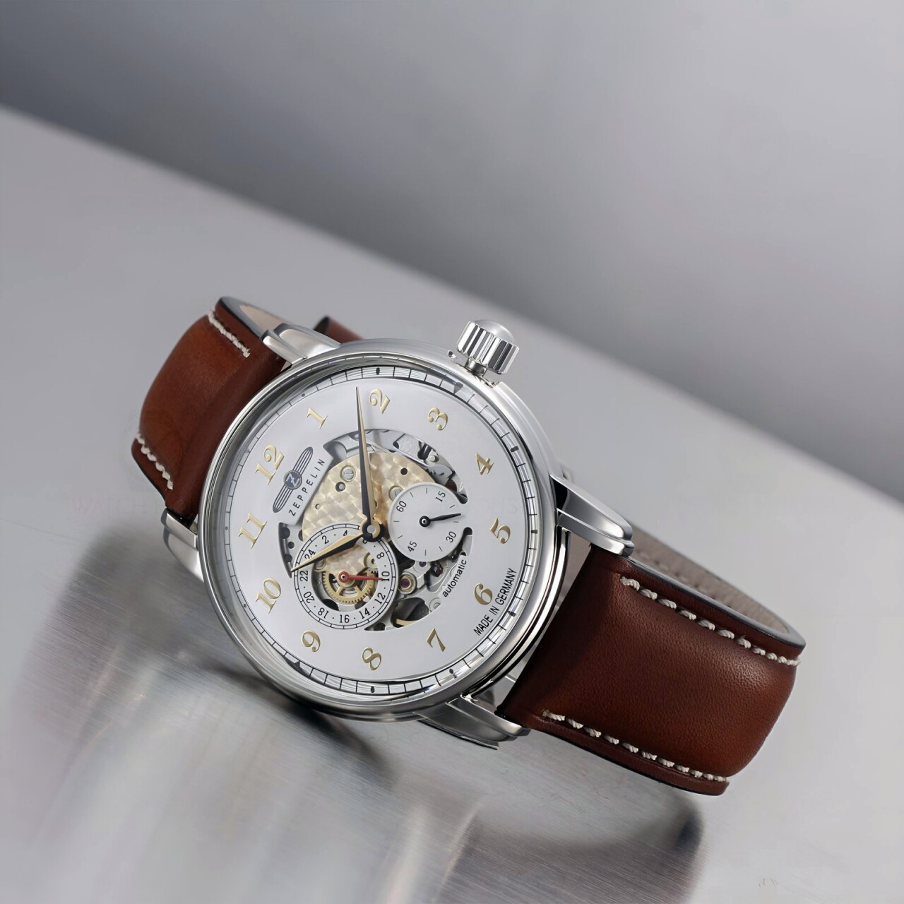 Zeppelin Automatikuhr New Captains Line 8658-1 Skeleton