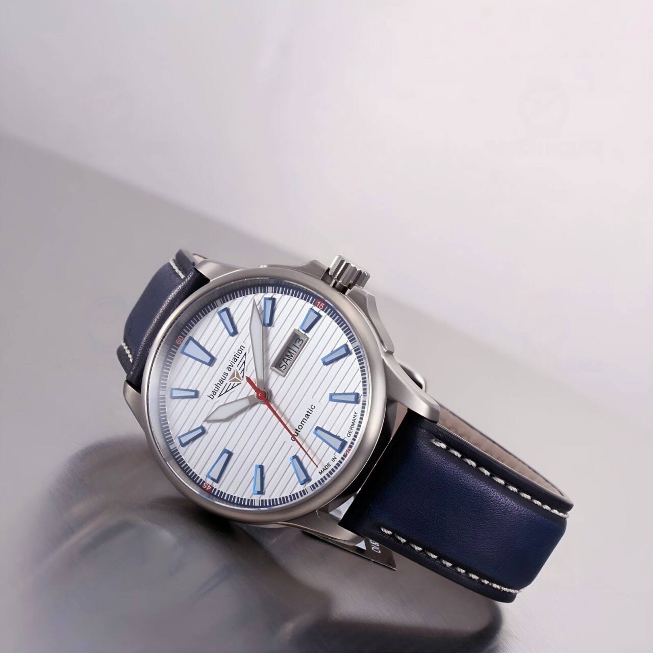 Bauhaus Aviation Iron Annie Automatikuhr 2862-1