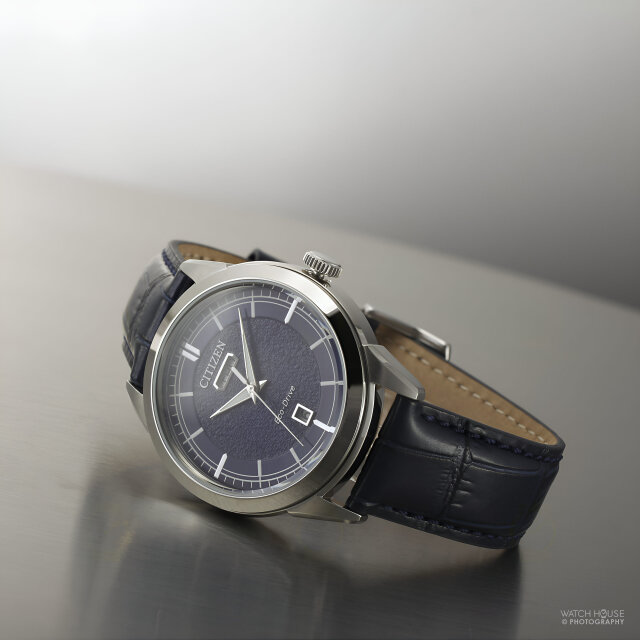 Citizen Eco Drive Elegance Classic Day-Date AW0151-00L