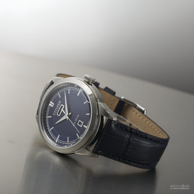 Citizen Eco Drive Elegance Classic Day-Date AW0151-00L