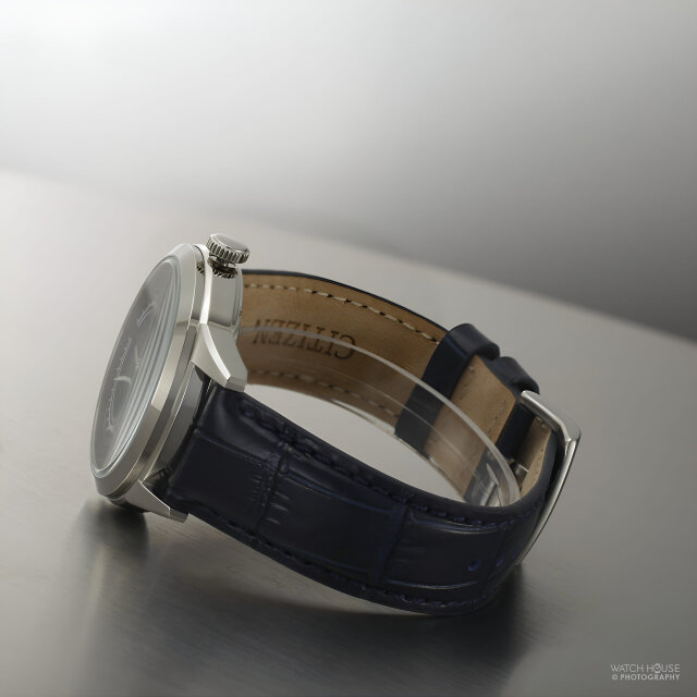 Citizen Eco Drive Elegance Classic Day-Date AW0151-00L