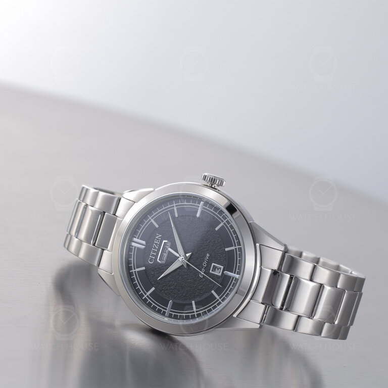 Citizen Eco Drive Elegance Classic Day-Date AW0151-85E