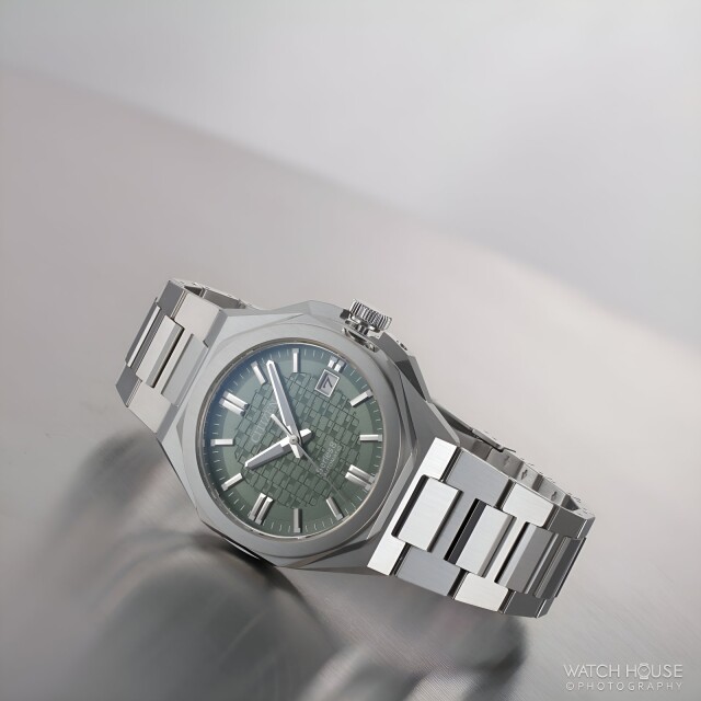 Citizen Series 8 831 Automatic NB6080-51W Cal. 9051-24A