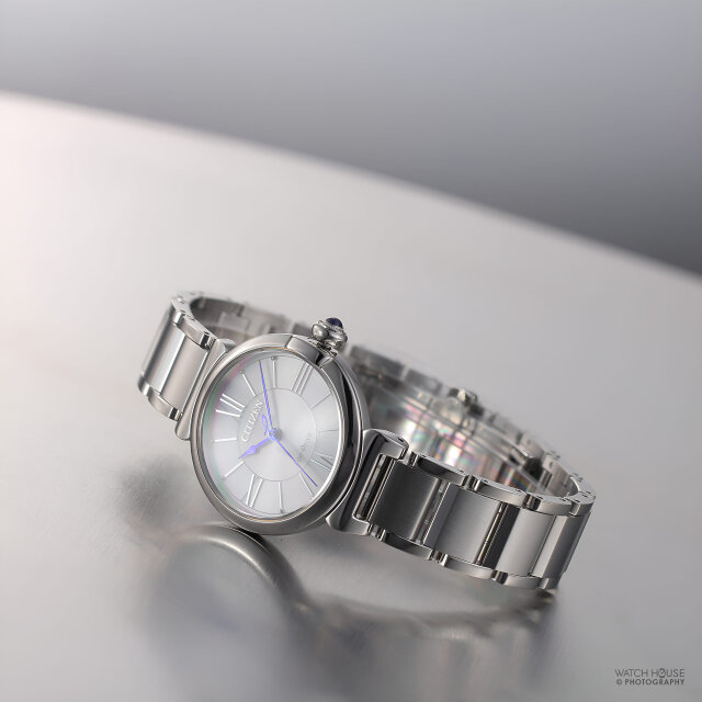 Citizen Damen Diamant Eco-Drive EM1070-83A Stahl-Weiß