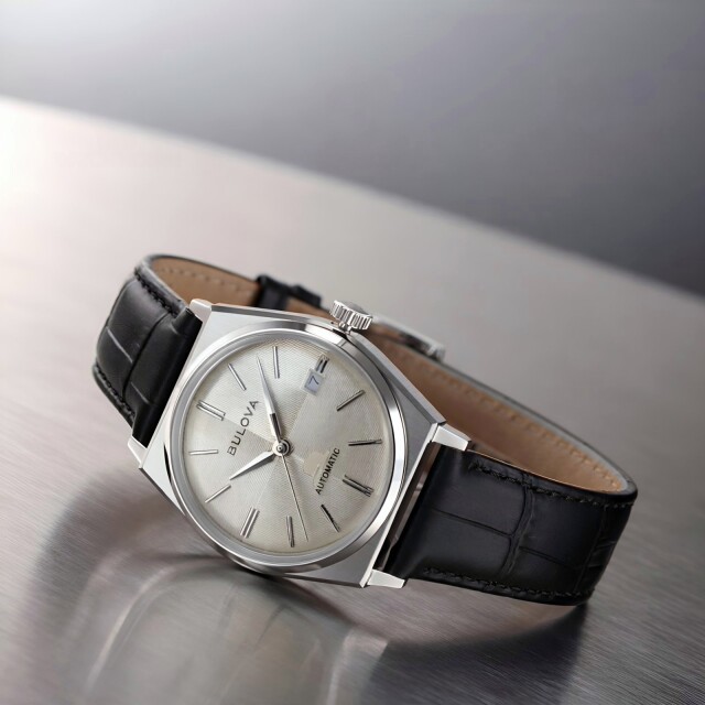 Bulova 96B483 Frank Sinatra Automatic Edition in steel