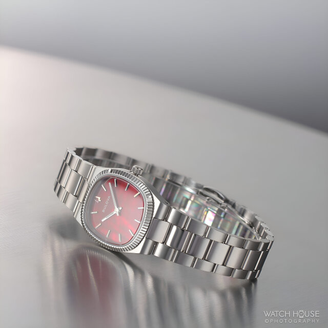 Bulova Damenuhr Super Seville 96L354 Rotes Perlmutt