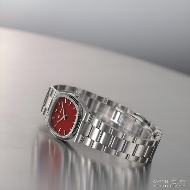 Bulova Damenuhr Super Seville 96L354 Rotes Perlmutt