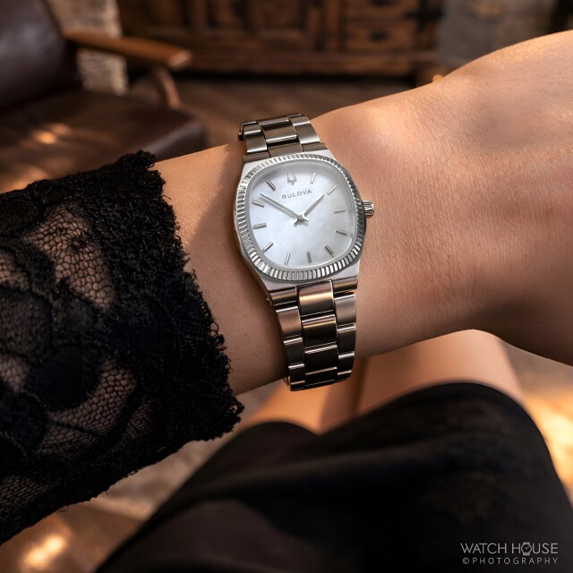 Bulova Damenuhr Super Seville 96L353 Perlmutt