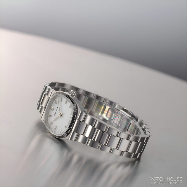 Bulova Damenuhr Super Seville 96L353 Perlmutt