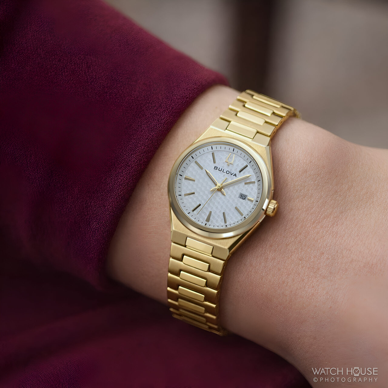 Bulova Classic Damenuhr 97M123 Gold