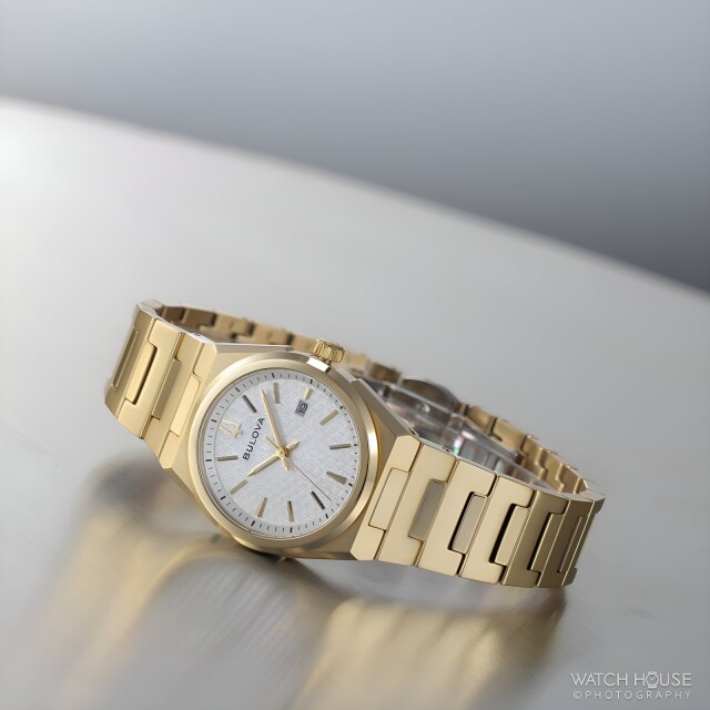 Bulova Classic Damenuhr 97M123 Gold