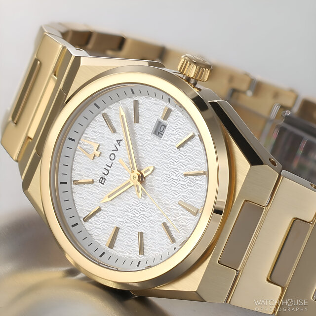 Bulova Classic Damenuhr 97M123 Gold