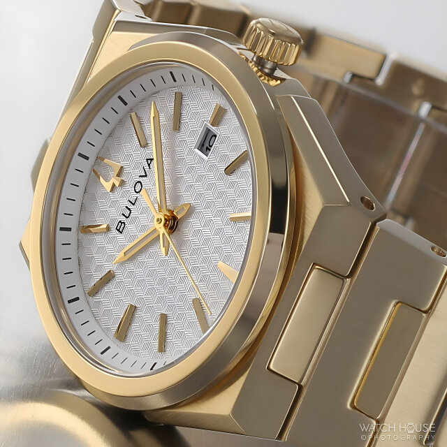 Bulova Classic Damenuhr 97M123 Gold