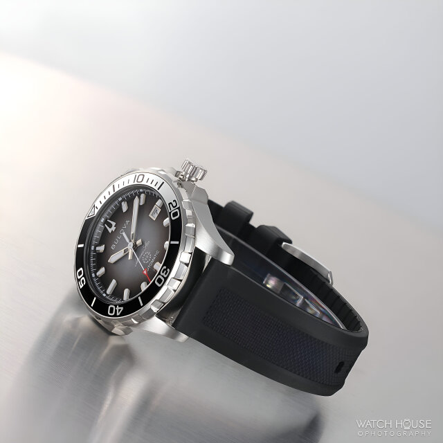Bulova Marine Star Automatikuhr 98B465 Schwarz