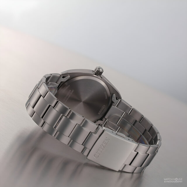 Citizen Eco-Drive mens watch Super Titanium AW1900-50A Silber