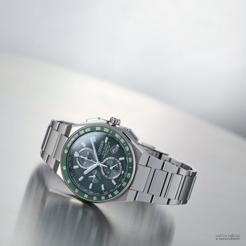 Citizen Super Titanium Eco-Drive Chronograph Herren Funkuhr AT8398-53X
