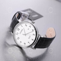 Citizen Basic Quarz BI5070-06A Klassische Herren Armbanduhr