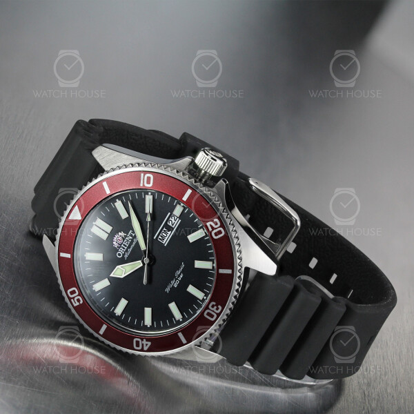 Orient RA-AA0011B19B Big Mako XL diver watch with automatic movement