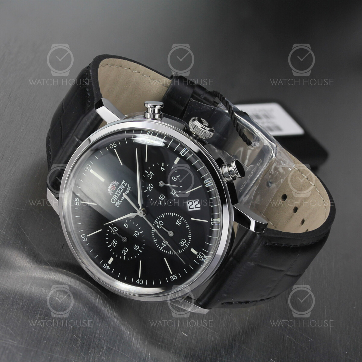 Orient Quarz Chronograph Classic Black Leather...